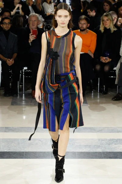Look 23